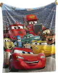Frazada Cars Y Sus Amigos Disney Autos   Elige tu tamaño G Blanco